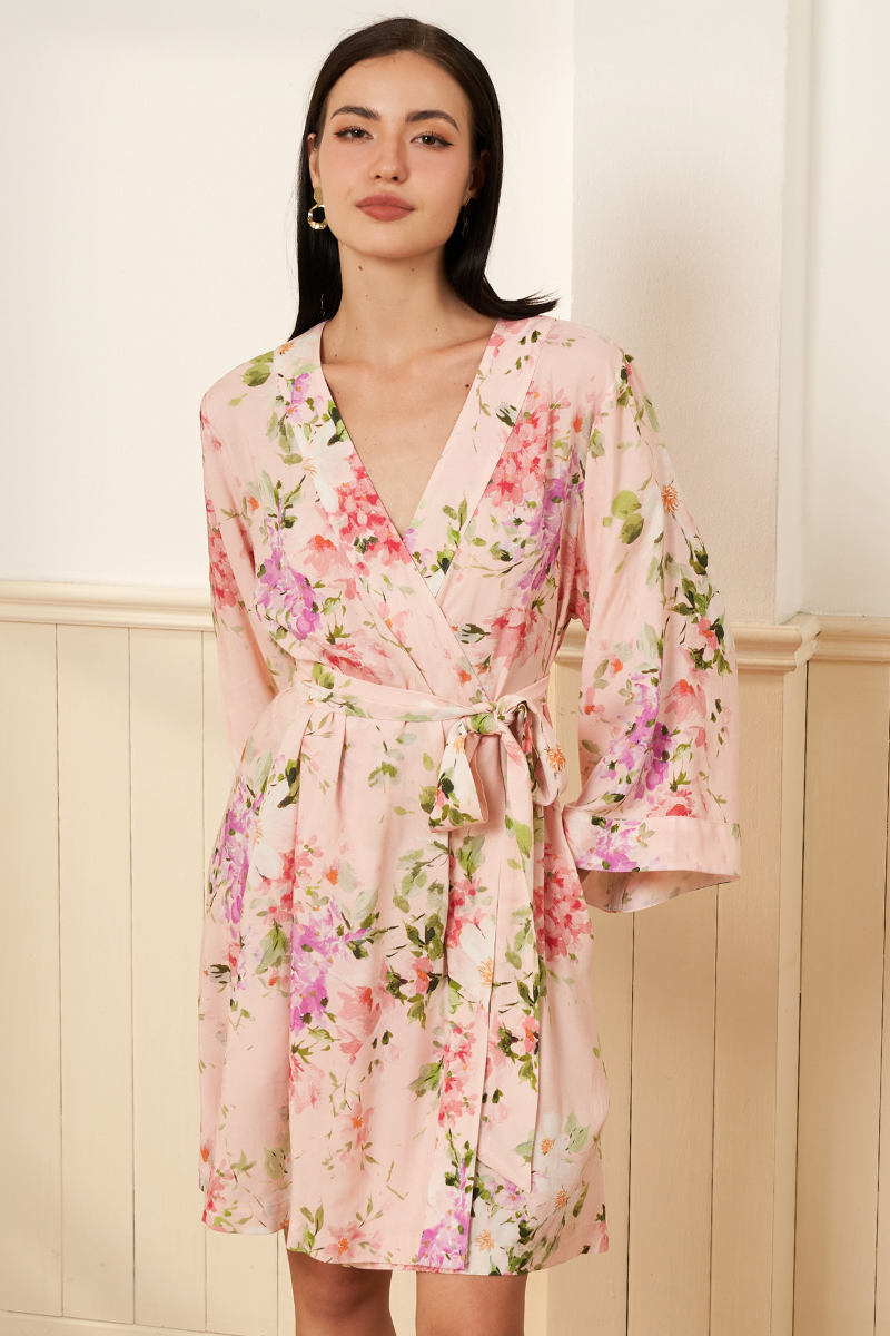 DREAM LOVER ROBE – YUMI KIM