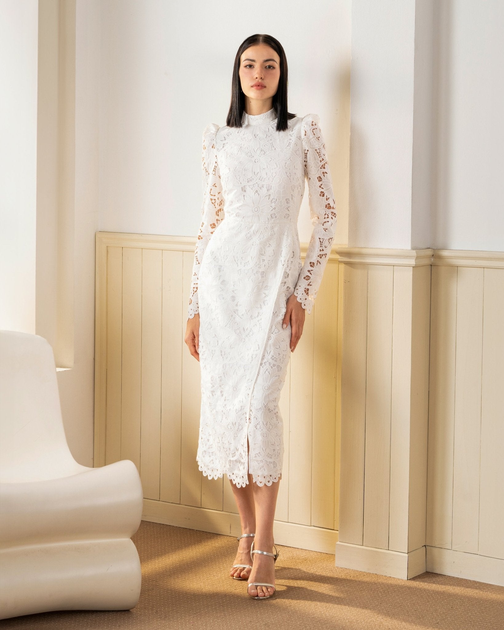 ディムモアール ワンピース ホワイト MAYBEL DRESS – YUMI KIM
