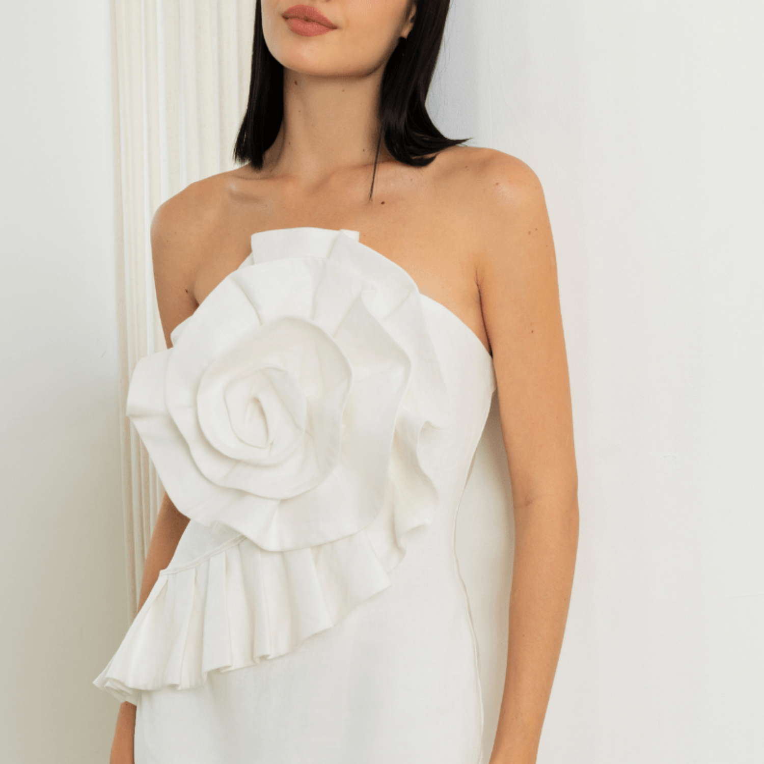 white linen cocktail dress Rio | Party Dress while the invisible side Color:HUNTINGTON STRIPE Платье Alo Yoga Tennis CollectionWedges