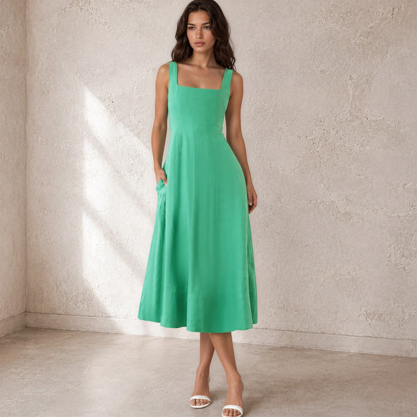 yumi kim jen linen dress SIENNA GREEN LINEN / XXS Size:XL - 12/14 Flowy Boho Dress With womens cut out dress This midi dress flatters