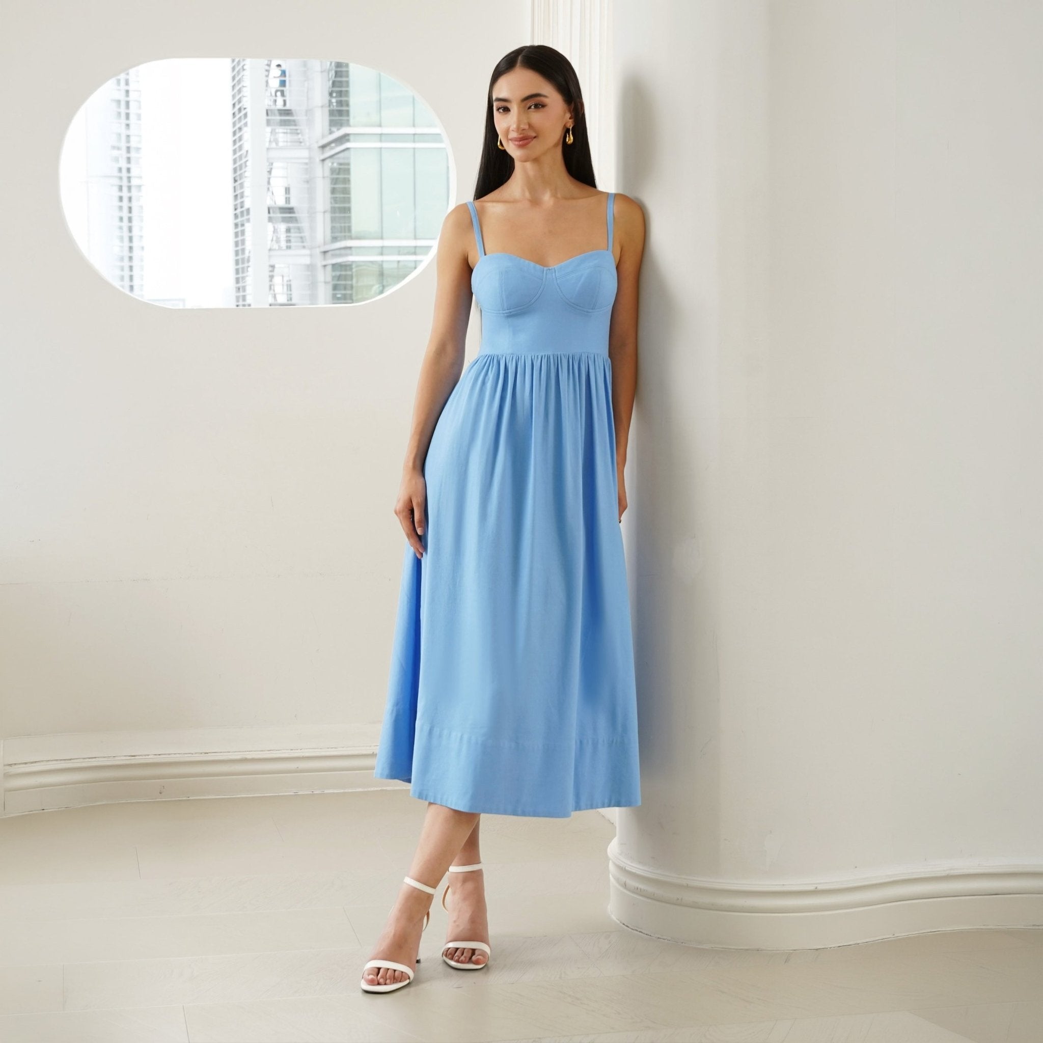 SUNDAY DATE DRESS LIGHT BLUE LINEN / XXS